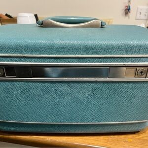 Samsonite vintage train case